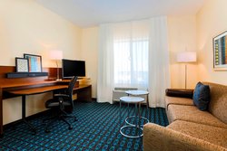  - Fairfield Inn & Suites by Marriott Pecos - I-20, Exit 40