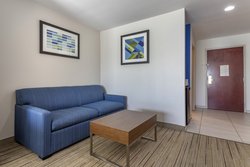  - Holiday Inn Express & Suites Natchitoches - I-49, Exit 138