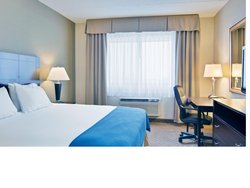  - Holiday Inn Express Sault Ste Marie - I-75, Exit 394