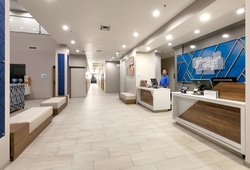  - Holiday Inn Express & Suites Galleria Dallas