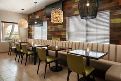  - Courtyard by Marriott Hotel Goleta