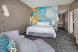  - Courtyard by Marriott Elizabeth - I-95, Exit 13A