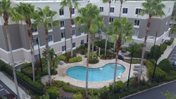  - Holiday Inn Express & Suites Tampa - I-75, Exit 270