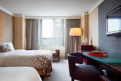  - Renaissance Hotel Downtown Columbus - I-71, Exit 108