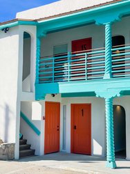 - Taos Motor Lodge