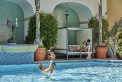  - Beverly Wilshire Hotel Beverly Hills