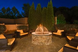  - Courtyard by Marriott Danbury - I-84, Exit 8