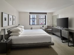  - AKA Central Park Hotel New York