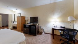  - Bangor Suites Airport Hotel - I-95, Exit 182B