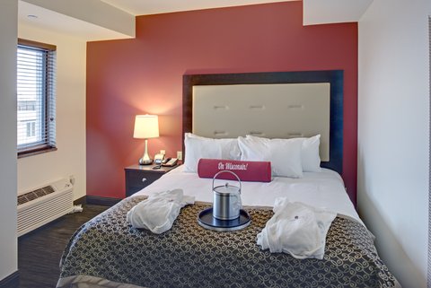 1 Bedroom Suite