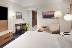  - Fairfield Inn & Suites by Marriott South Charleston - I-64, Exit 56