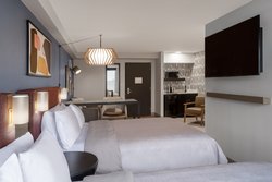  - Holiday Inn Express Airport Austin