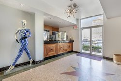  - La Flora Hotel Miami Beach