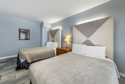  - La Flora Hotel Miami Beach