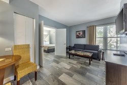  - La Flora Hotel Miami Beach