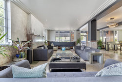  - La Flora Hotel Miami Beach