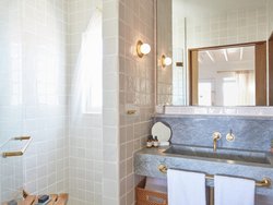  - Hotel Joaquin Laguna Beach