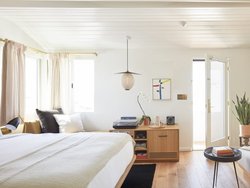  - Hotel Joaquin Laguna Beach