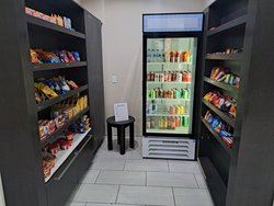  - Holiday Inn Express Kenedy