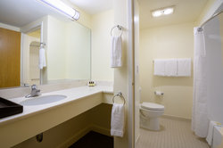  - Airtel Plaza Hotel & Conference Center Van Nuys - I-405, Exit 66