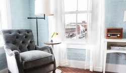  - Hotel on North Pittsfield