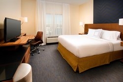  - Fairfield Inn & Suites by Marriott Downtown Nashville - I-40 & I-65, Exit 209