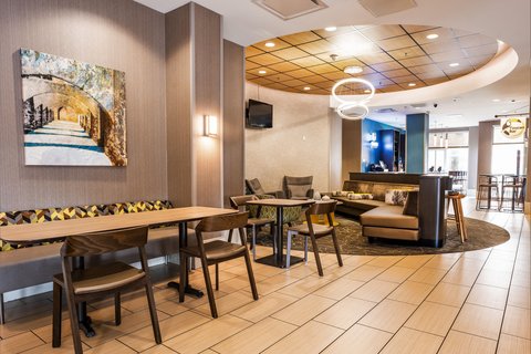 Lobby with Lounge Seating