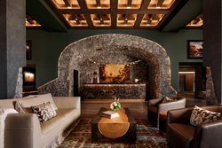  - Grand Bohemian Lodge Downtown Greenville