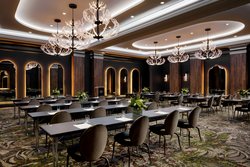  - Grand Bohemian Lodge Downtown Greenville