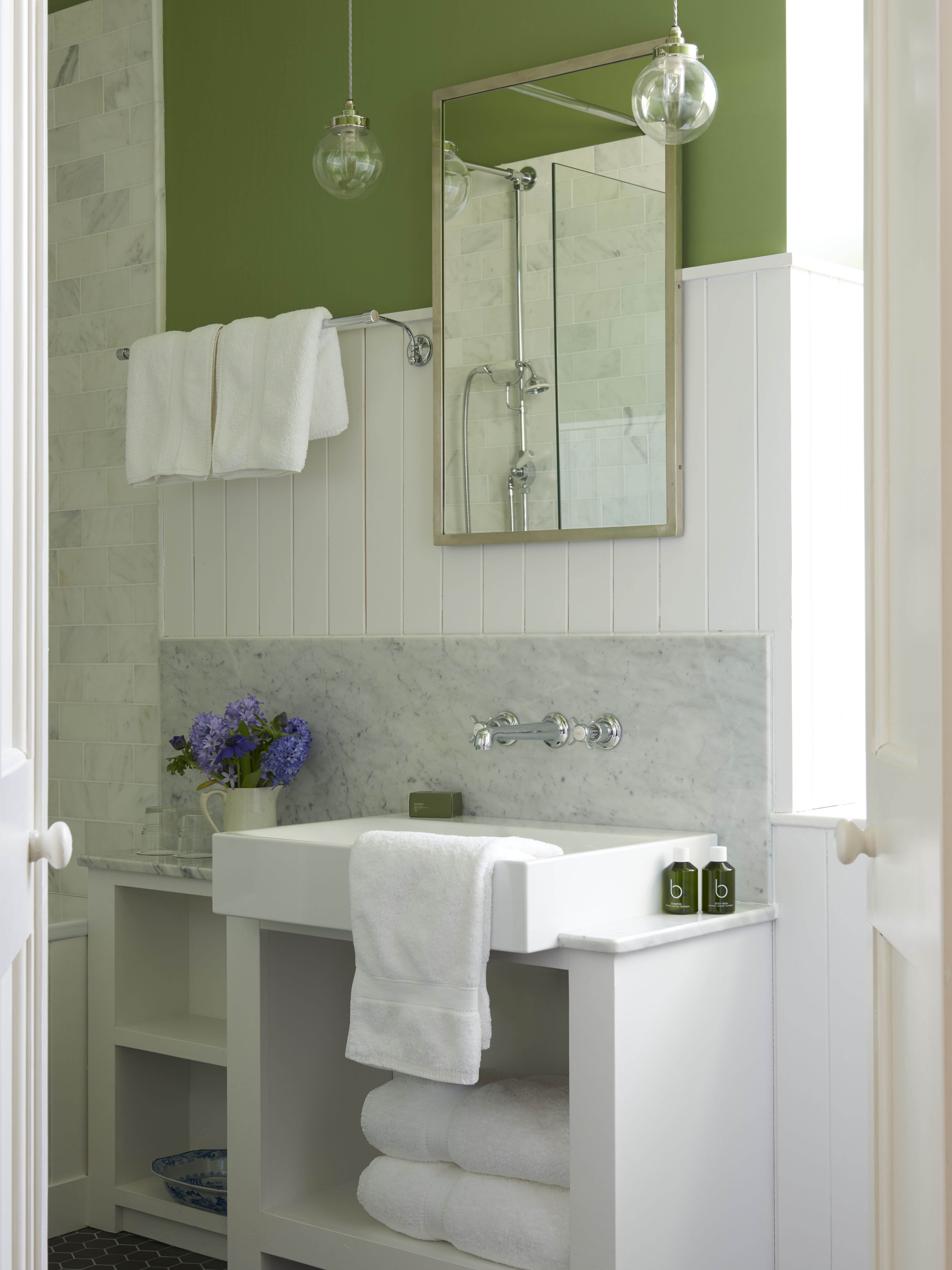 Gregans Castle Hotel-guestroom-Classic Room Bathroom.jpg