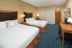  - Fairfield Inn & Suites by Marriott Cleveland - I-75, Exit 25