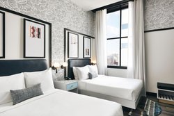  - Kinley Cincinnati Hotel Downtown - I-75, Exit 1C