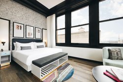  - Kinley Cincinnati Hotel Downtown - I-75, Exit 1C