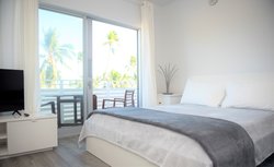  - 12th & Ocean Suites South Beach Miami