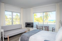  - 12th & Ocean Suites South Beach Miami