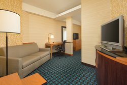  - Fairfield Inn & Suites by Marriott Cleveland - I-75, Exit 25