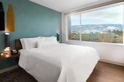  - Element Hotel Reno Experience District - I-580, Exit 30