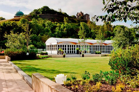 THE GLASSHOUSE - Photo 4
