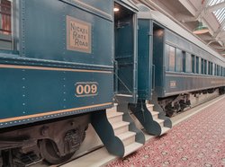  - Crowne Plaza Hotel Union Station Indianapolis