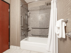  - Crowne Plaza Hotel Airport Milwaukee - I-41 & I-94, Exit 319