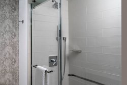  - Marriott Hotel Warehouse Arts District New Orleans