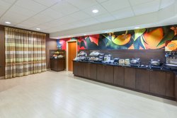  - Fairfield Inn & Suites by Marriott Rogers - I-49, Exit 85