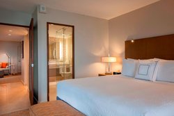  - Courtyard by Marriott Hotel Beach Resort Isla Verde