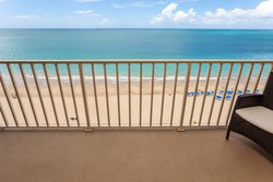  - Courtyard by Marriott Hotel Beach Resort Isla Verde