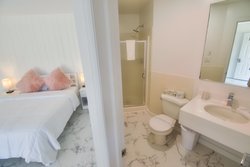  - Sunset Hotel Montauk