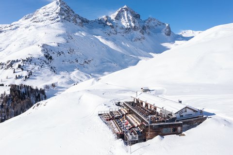 BADRUTT’S PALACE HOTEL - Photo 2