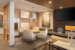  - Fairfield Inn & Suites by Marriott Fresno