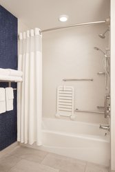  - Fairfield Inn & Suites by Marriott Fresno