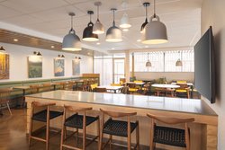  - Fairfield Inn & Suites by Marriott Fresno