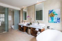  - JW Marriott Hotel Downtown Houston - I-10, Exit 769A & 769B